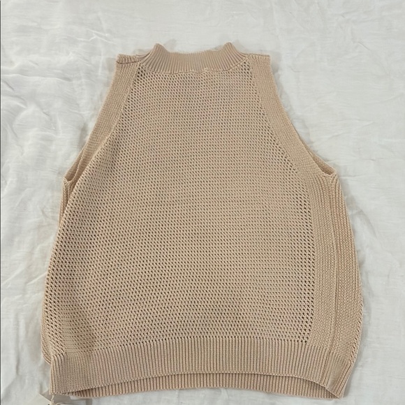 Beige Knit sweater tank top - Picture 11 of 12